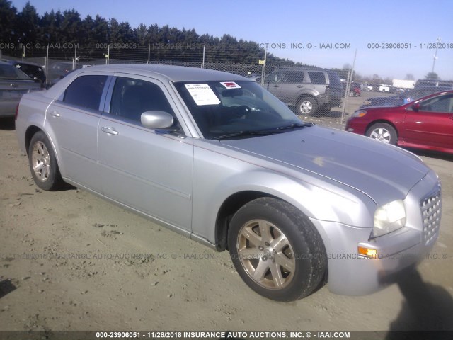 2C3KA53G26H154018 - 2006 CHRYSLER 300 TOURING SILVER photo 1