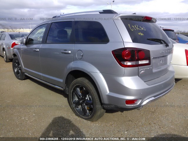 3C4PDDGG2JT499210 - 2018 DODGE JOURNEY CROSSROAD GRAY photo 3