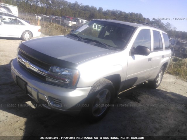 1GNDT13S872292594 - 2007 CHEVROLET TRAILBLAZER LS/LT GRAY photo 2