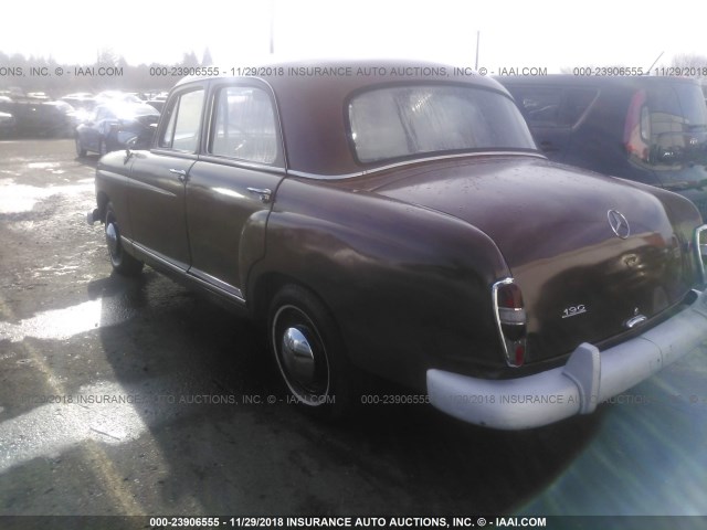 002540 - 1960 MERCEDES BENZ 190  BROWN photo 3