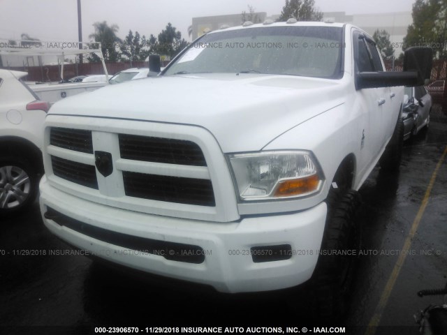 3D73Y3CL9BG624672 - 2011 DODGE RAM 3500 WHITE photo 2