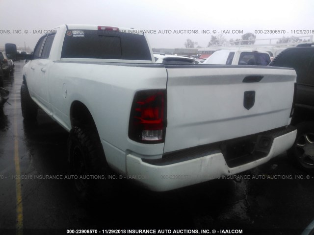 3D73Y3CL9BG624672 - 2011 DODGE RAM 3500 WHITE photo 3