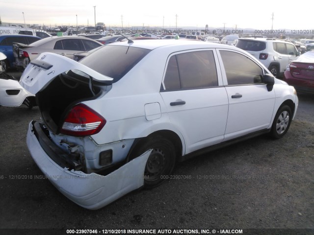 3N1CC1AP4AL392963 - 2010 NISSAN VERSA S/SL WHITE photo 4