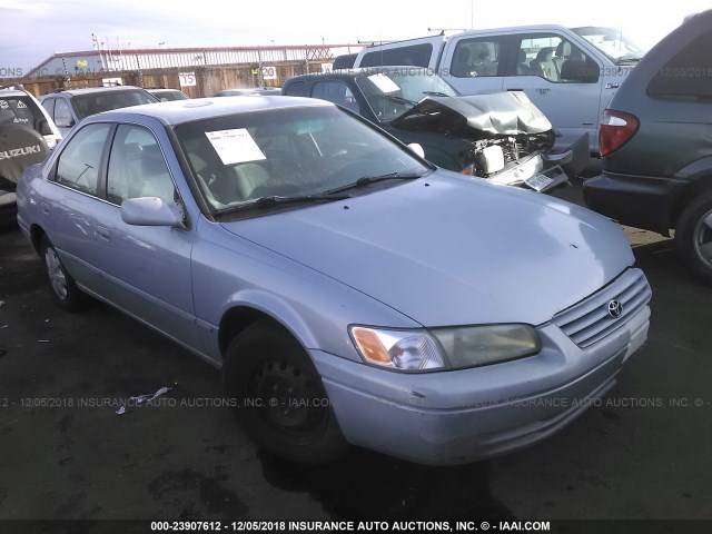 4T1BG22K4VU031715 - 1997 TOYOTA CAMRY CE/LE/XLE BLUE photo 1