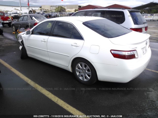 JTNBB46K693049715 - 2009 TOYOTA CAMRY HYBRID WHITE photo 3