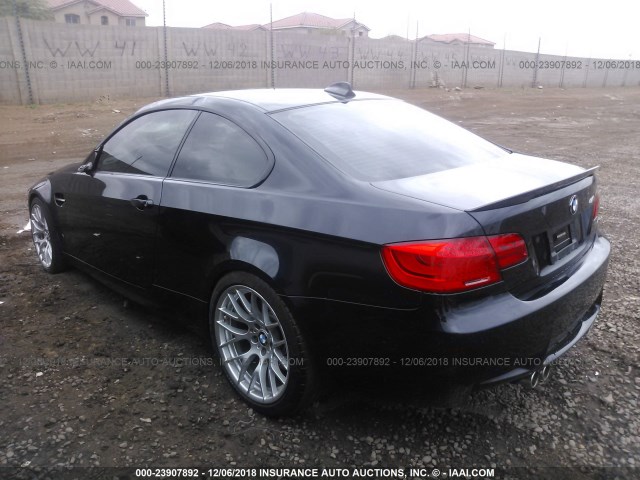 WBSKG9C58BE368327 - 2011 BMW M3 BLACK photo 3