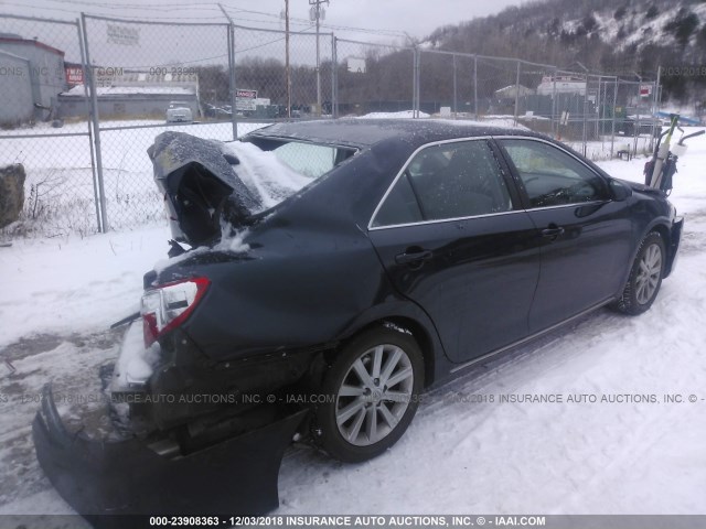 4T4BF1FK0DR285241 - 2013 TOYOTA CAMRY L/SE/LE/XLE 深蓝色 照片 4