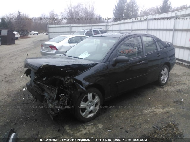 1FAFP34N07W340632 - 2007 FORD FOCUS ZX4/S/SE/SES 黑色 照片 2