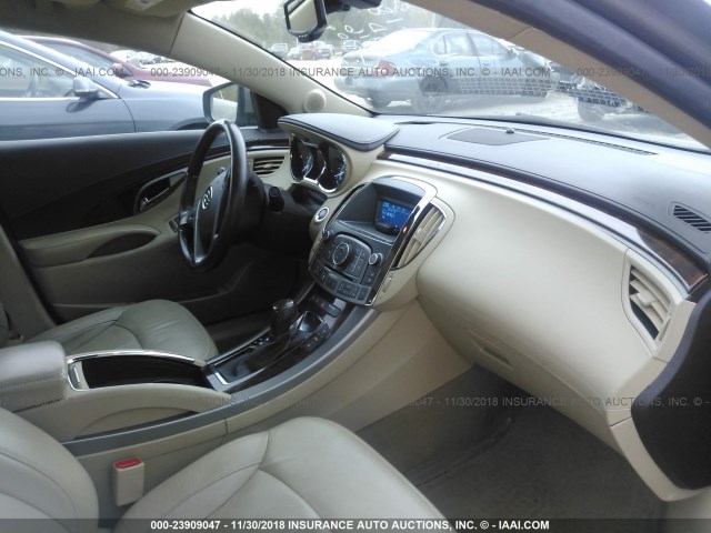 1G4GE5ED3BF393416 - 2011 BUICK LACROSSE CXS BROWN photo 5