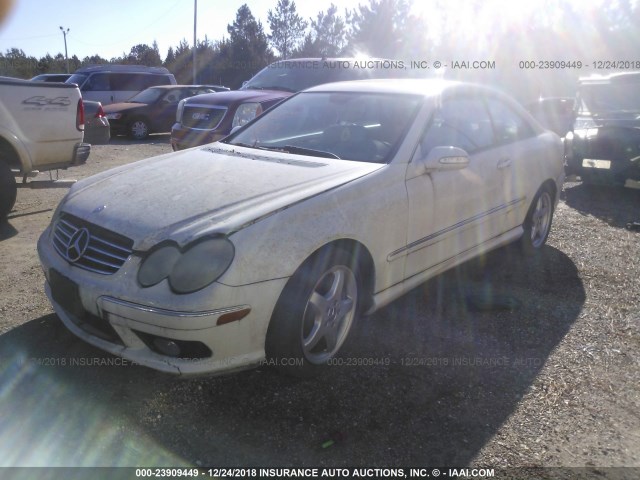 WDBTJ75J54F115070 - 2004 MERCEDES-BENZ CLK 500 WHITE photo 2