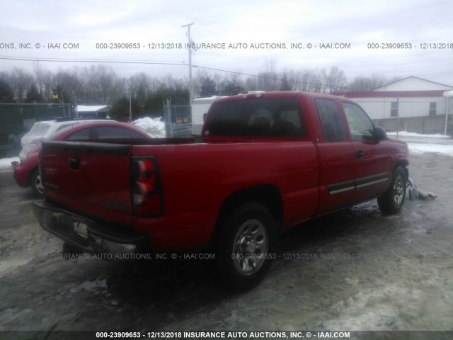 2GCEC19T751213524 - 2005 CHEVROLET SILVERADO C1500 RED photo 4