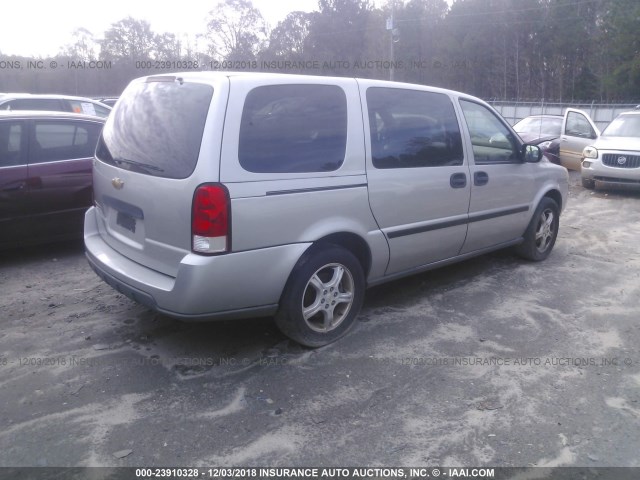 1GNDV23117D214900 - 2007 CHEVROLET UPLANDER LS SILVER photo 4