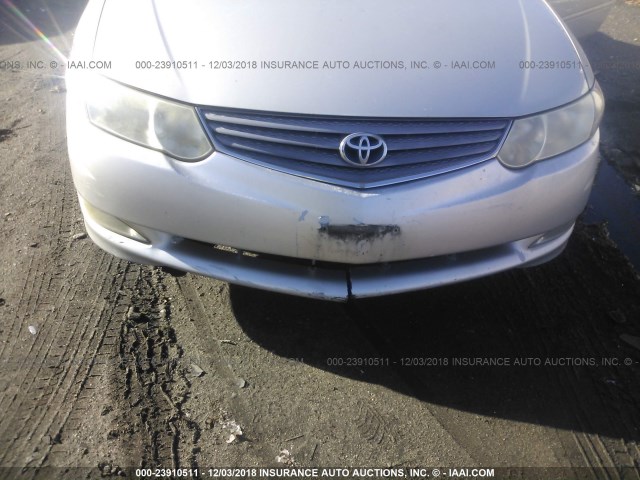 2T1FF28P33C603881 - 2003 TOYOTA CAMRY SOLARA SE/SLE ვერცხლისფერი ფოტო 6