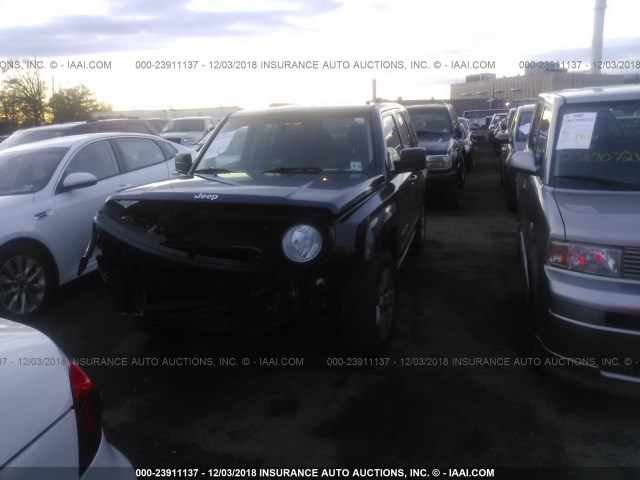 1C4NJRFB4ED520721 - 2014 JEEP PATRIOT LATITUDE GRAY photo 2