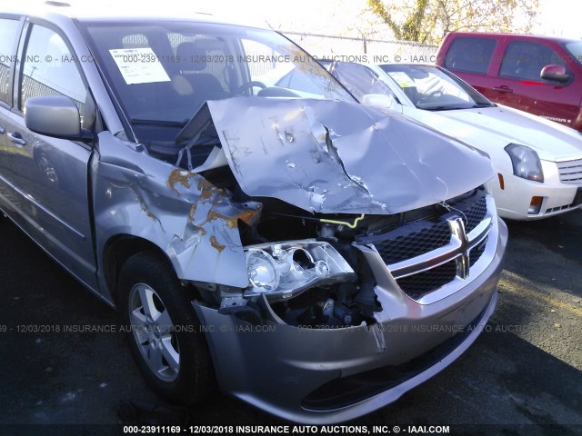 2C4RDGCGXDR552565 - 2013 DODGE GRAND CARAVAN SXT SILVER photo 6