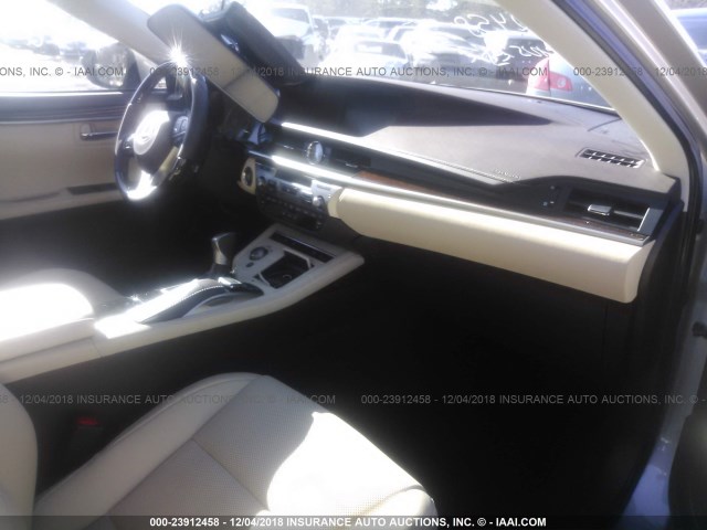 58ABK1GG3JU114536 - 2018 LEXUS ES 350 ბეჟი ფოტო 5