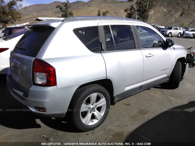 1J4NF1FB3BD148474 - 2011 JEEP COMPASS SPORT SILVER photo 4