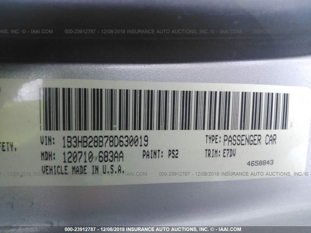 1B3HB28B78D630019 - 2008 DODGE CALIBER SILVER photo 9