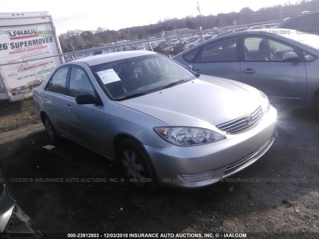 4T1BE32K26U675307 - 2006 TOYOTA CAMRY LE/XLE/SE SILVER photo 1