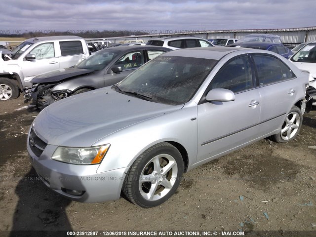 5NPEU46F37H259902 - 2007 HYUNDAI SONATA SE/LIMITED SILVER photo 2