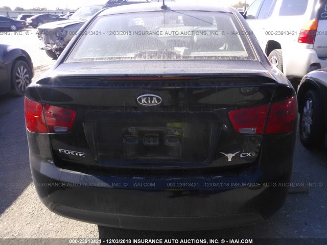 KNAFU4A21A5226734 - 2010 KIA FORTE EX BLACK photo 6