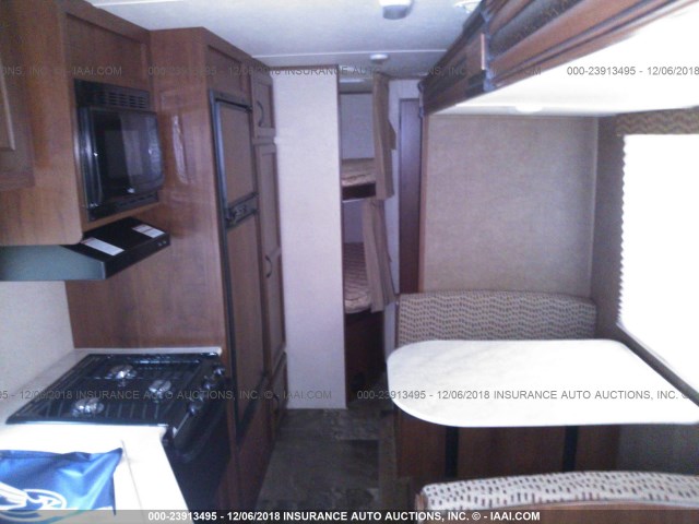 1UJBJ0BN0F17W0706 - 2015 JAYCO JAYFLIGHT  WHITE photo 8