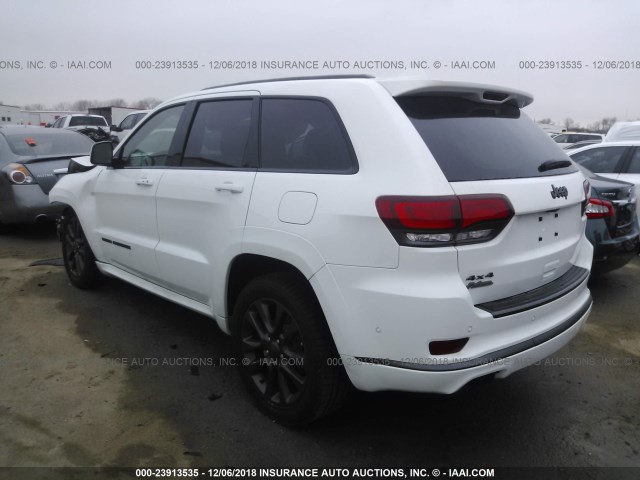 1C4RJFCG3JC466974 - 2018 JEEP GRAND CHEROKEE OVERLAND WHITE photo 3