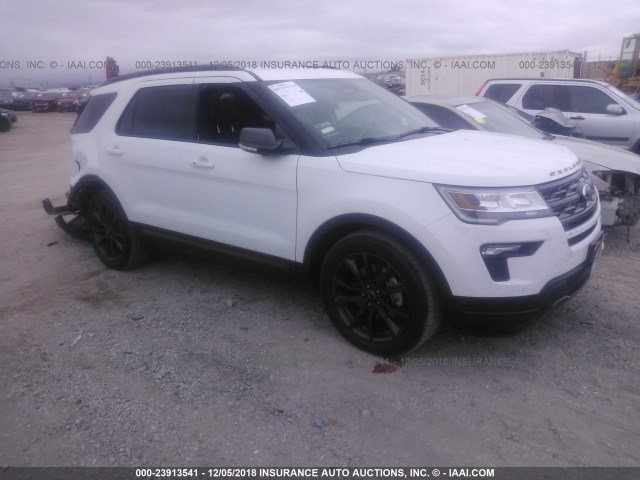 1FM5K7D8XJGC28116 - 2018 FORD EXPLORER XLT WHITE photo 1