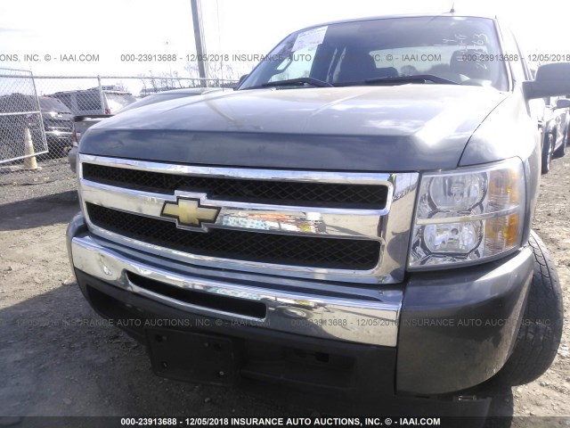 1GCRCREA8BZ244563 - 2011 CHEVROLET SILVERADO C1500  LS GRAY photo 6