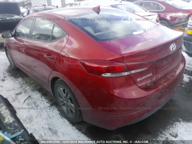 5NPD84LF8HH001042 - 2017 HYUNDAI ELANTRA SE/VALUE/LIMITED RED photo 3