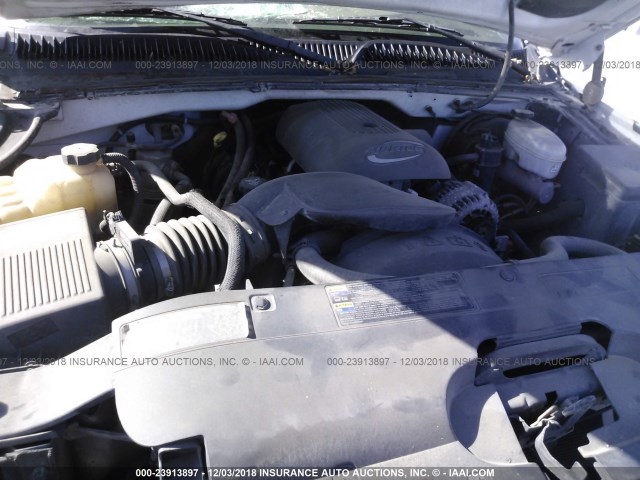 2GCEC19V041375267 - 2004 CHEVROLET SILVERADO C1500 WHITE photo 10