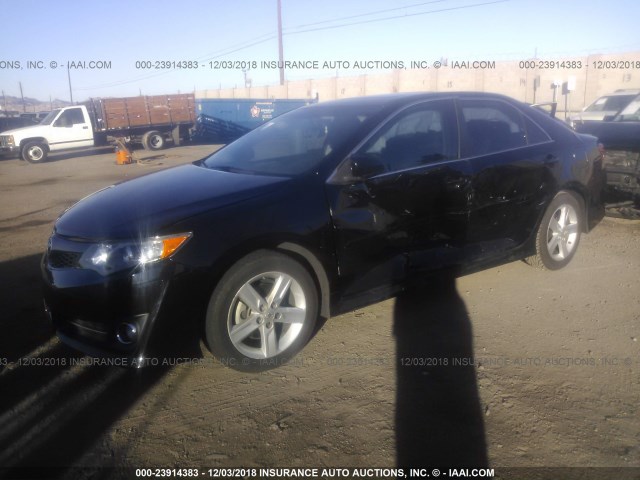 4T1BF1FK8CU636079 - 2012 TOYOTA CAMRY SE/LE/XLE 黑色 照片 2