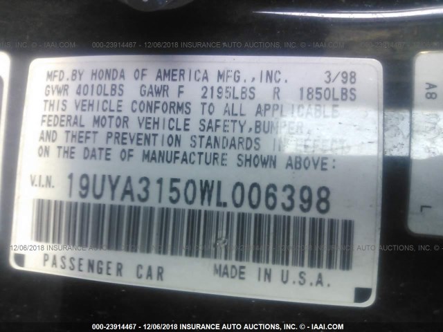 19UYA3150WL006398 - 1998 ACURA 2.3CL BLACK photo 8