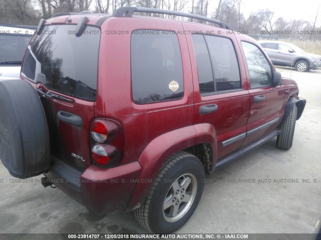 1J4GL38K15W644733 - 2005 JEEP LIBERTY RENEGADE RED photo 4