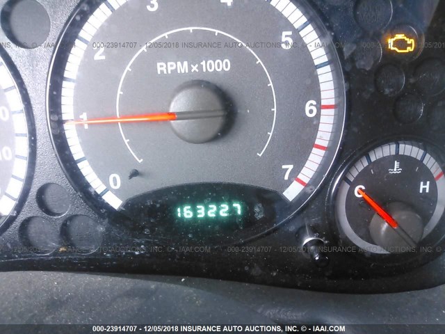 1J4GL38K15W644733 - 2005 JEEP LIBERTY RENEGADE RED photo 7