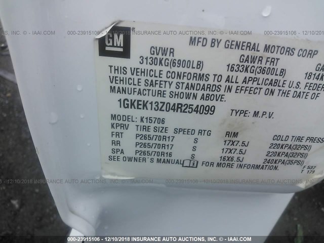 1GKEK13Z04R254099 - 2004 GMC YUKON WHITE photo 9