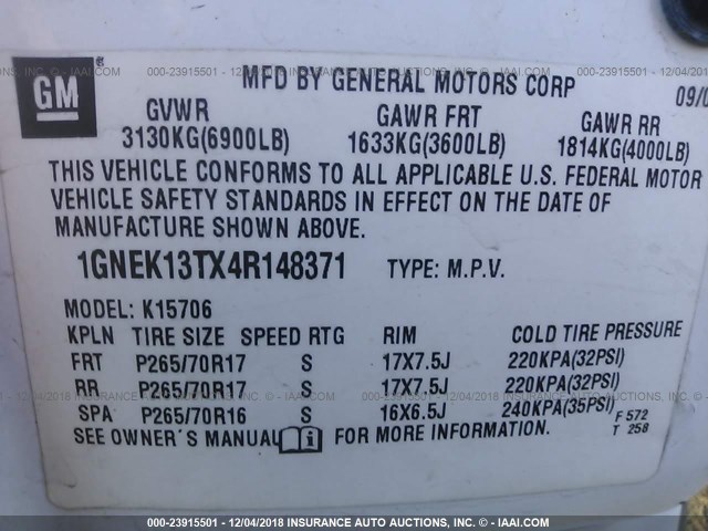 1GNEK13TX4R148371 - 2004 CHEVROLET TAHOE K1500 WHITE photo 9