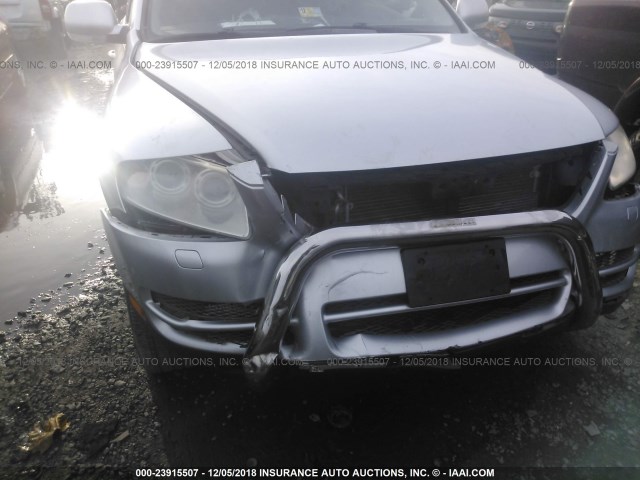 WVGZG77L26D008089 - 2006 VOLKSWAGEN TOUAREG 3.2 SILVER photo 6