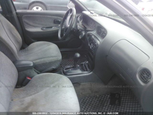 KMHJF34M8WU675447 - 1998 HYUNDAI ELANTRA GLS SILVER photo 5