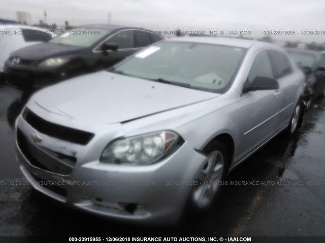 1G1ZB5EB0AF303361 - 2010 CHEVROLET MALIBU LS SILVER photo 2