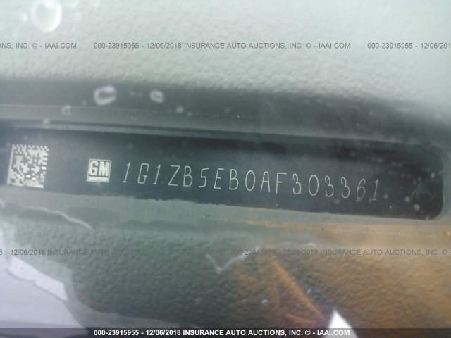 1G1ZB5EB0AF303361 - 2010 CHEVROLET MALIBU LS SILVER photo 9