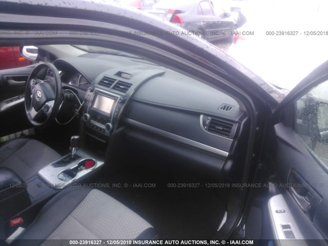 4T1BF1FK4DU250759 - 2013 TOYOTA CAMRY L/SE/LE/XLE 黑色 照片 5