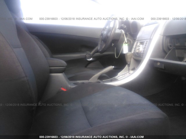 JTKDE167250058396 - 2005 TOYOTA SCION TC 白色 照片 5