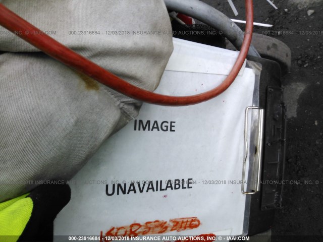 4M2EU46E26ZJ00359 - 2006 MERCURY MOUNTAINEER CONVENIENCE WHITE photo 10