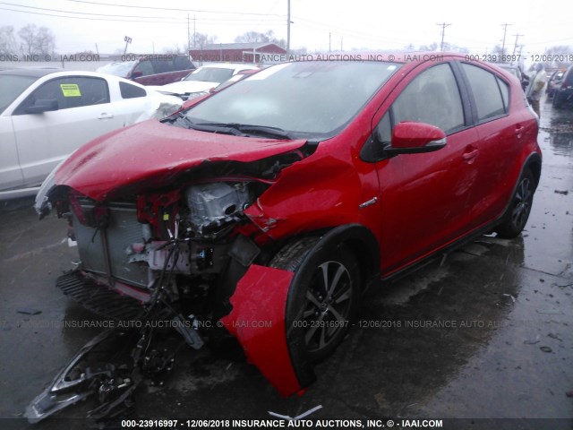 JTDKDTB30J1606903 - 2018 TOYOTA PRIUS C RED photo 2