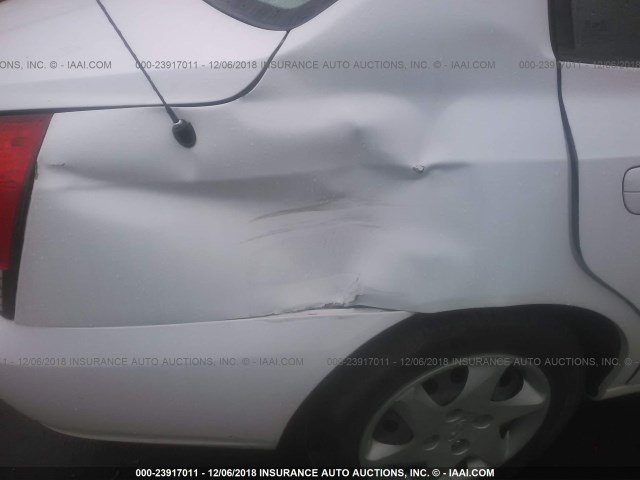 KMHDN46D46U317121 - 2006 HYUNDAI ELANTRA WHITE photo 6