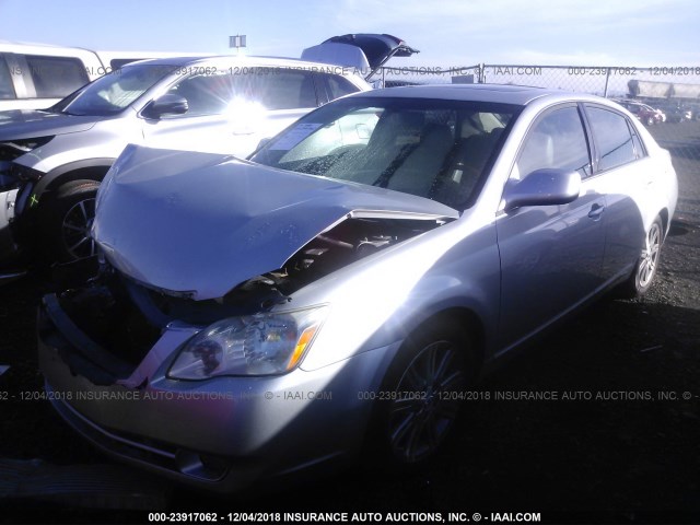 4T1BK36BX7U219365 - 2007 TOYOTA AVALON XL/XLS/TOURING/LIMITED SILVER photo 2