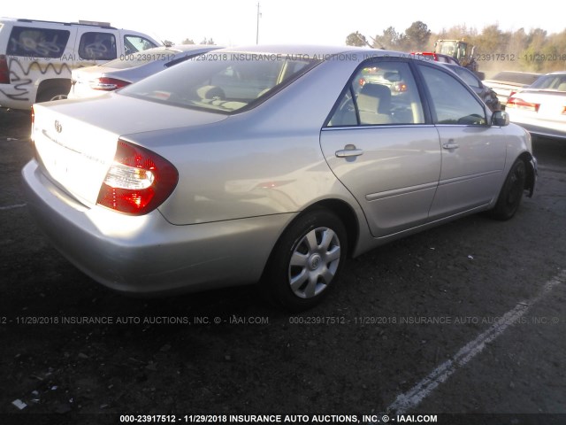 4T1BE30K43U773110 - 2003 TOYOTA CAMRY LE/XLE/SE SILVER photo 4