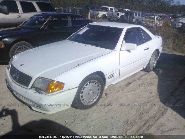 WDBFA66E2LF003737 - 1990 MERCEDES-BENZ 500 SL WHITE photo 2