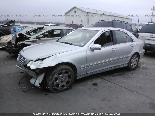 WDBRF81J05F596399 - 2005 MERCEDES-BENZ C 240 4MATIC SILVER photo 2